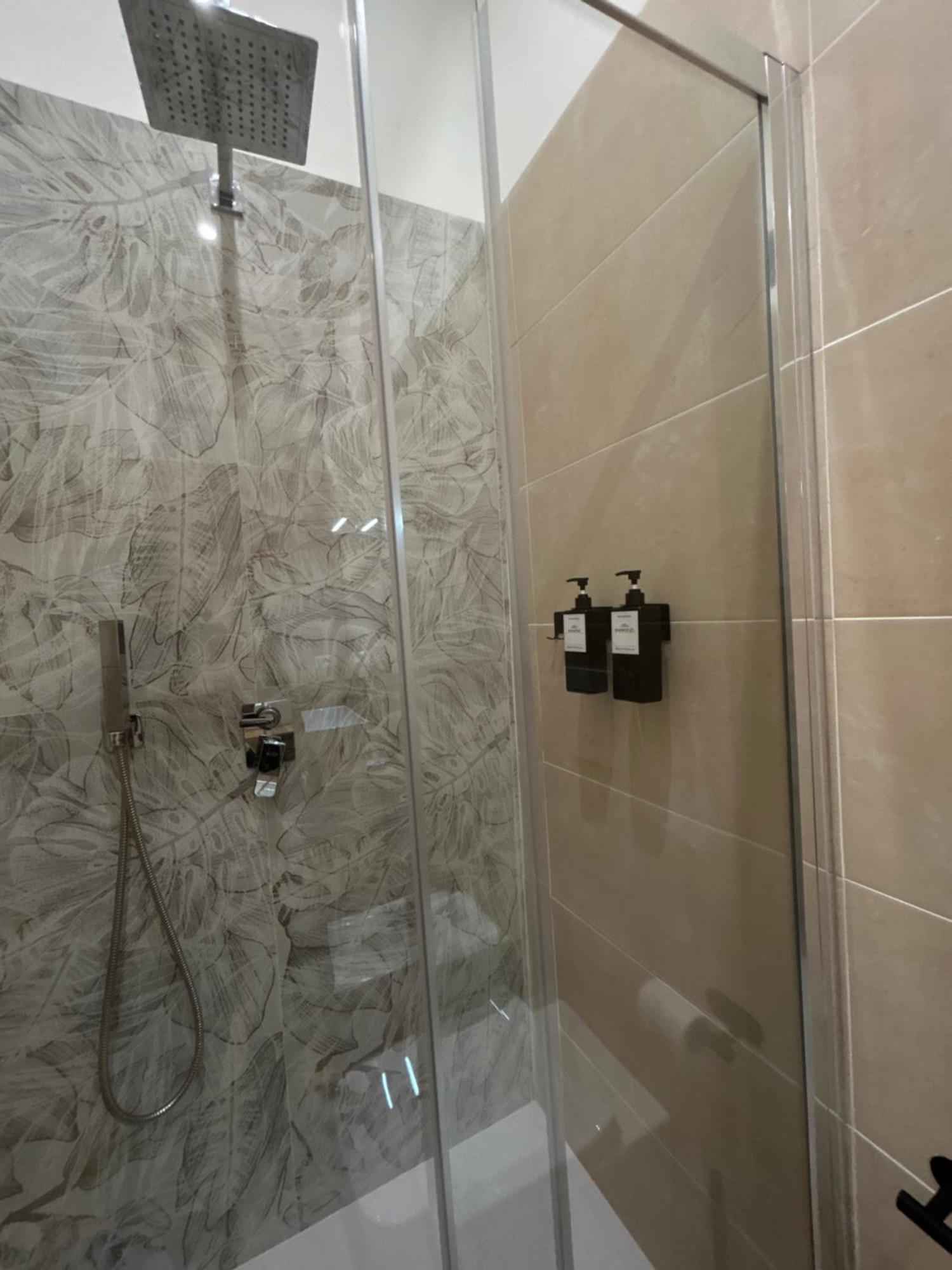 Somnia Luxury Rooms Naples Exterior photo